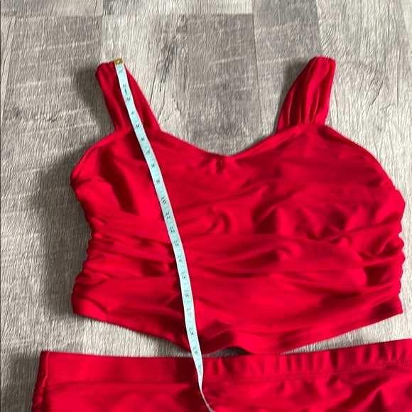SHEIN Curve Red Two-Piece Set - Picture 5 of 10
